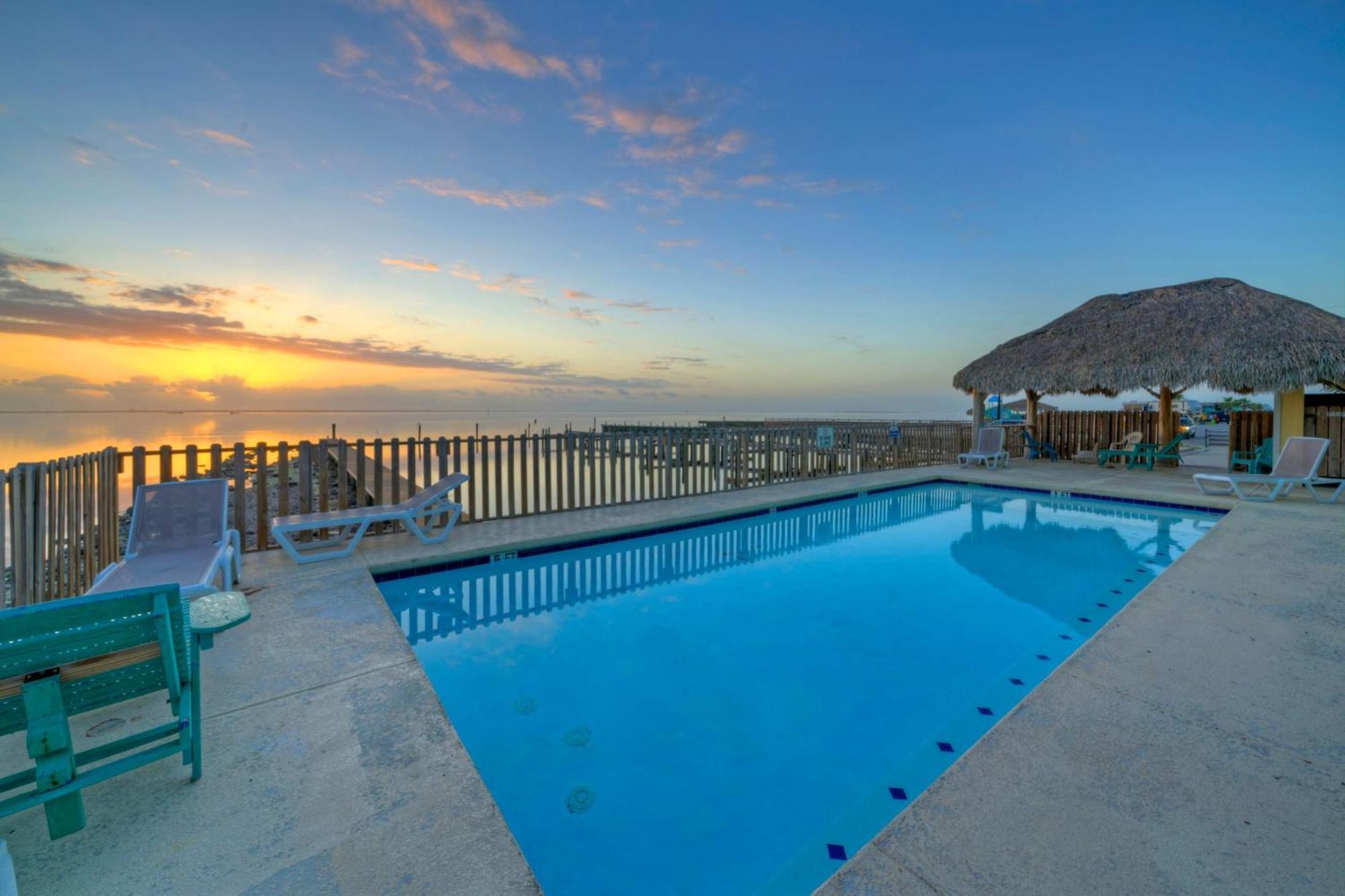 Fishtastic By Avantstay Retreat W Pool Access Corpus Christi Exterior photo